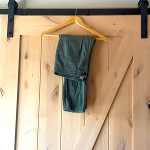 Jolt jr size 13 women’s green pants pockets